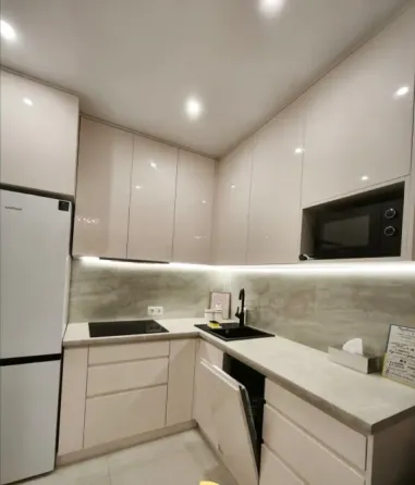 For sale 2-room Apartment 42 sq.m 35 Жемчужина Odessa