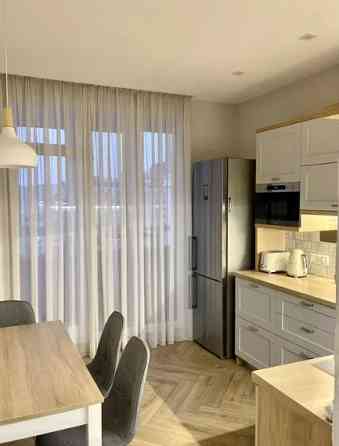 Оренда Квартира 2-кімнатна, 18/22 поверх на Генуэзская ул., 24 Одесса