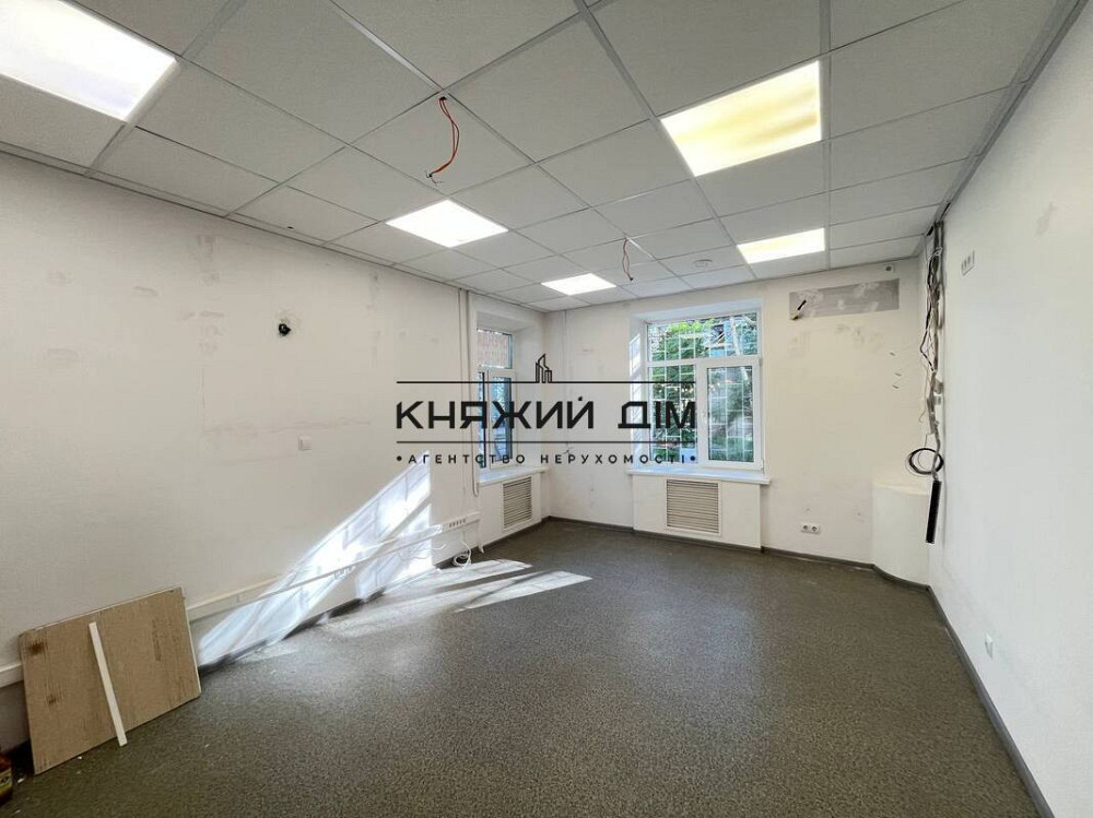 Оренда офісне приміщення на Грушевского Михаила ул. поверх - 1/4 Київ - фото 3