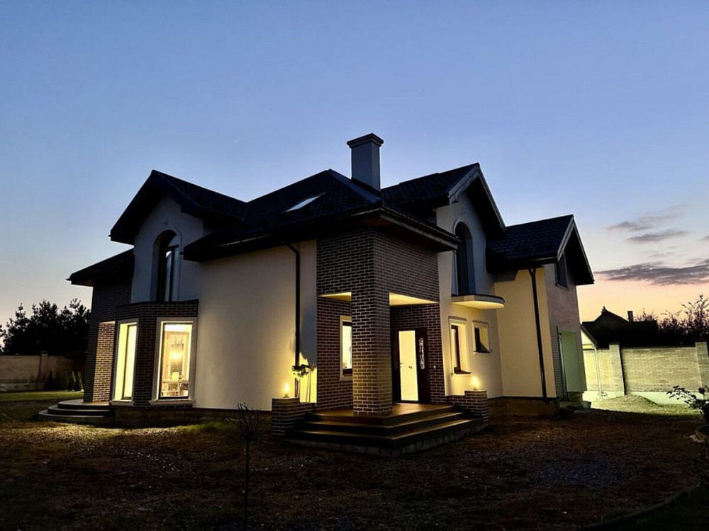 Продаж 2-поверховий Будинок з ділянкою 12 сот 220 кв.м   Бірки (Жовківський район) - фото 1