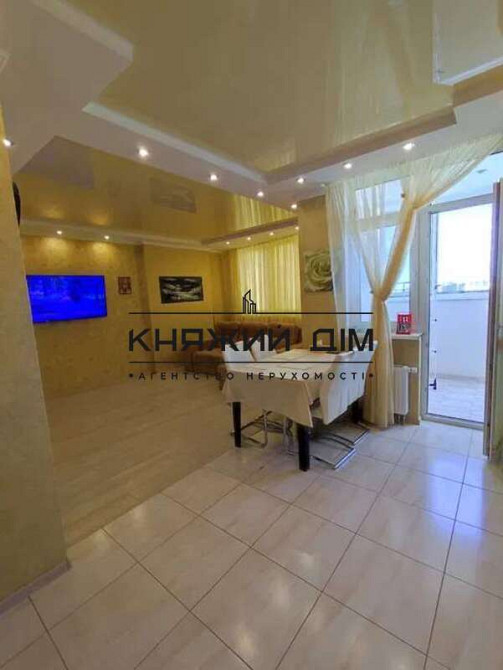 Продаж 3х кімнатної квартири студії метро Харківська Код об'єкта № 21143849 Київ - фото 3