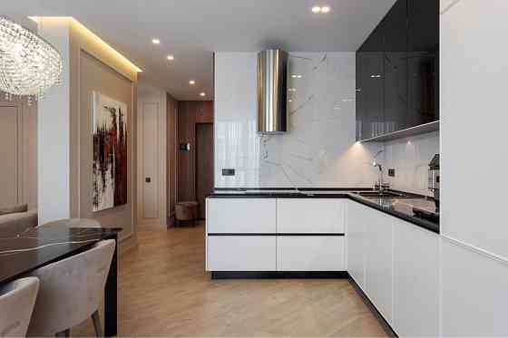 Продаж Квартира 3-кімнатна, 19/26 поверх на Зарічна вул., д. 1-В Киев