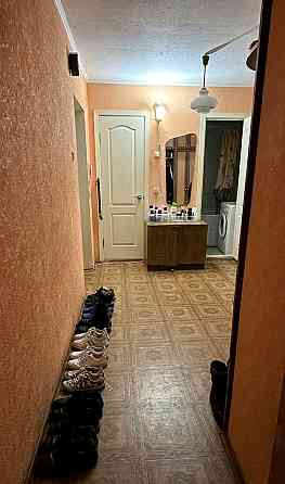 Продаж Квартира 2-кімнатна, 3/9 поверх на Лабораторний вул., д. 26-А Киев