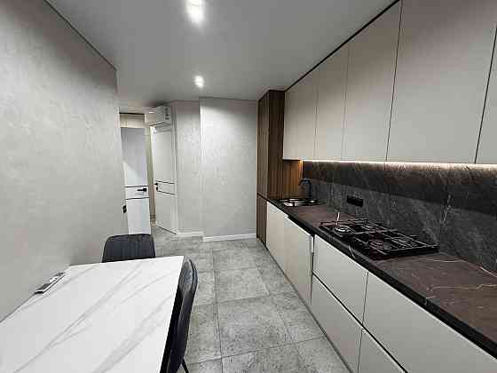 Продаж Квартира 2-кімнатна, 9/11 поверх Ивано-Франковск