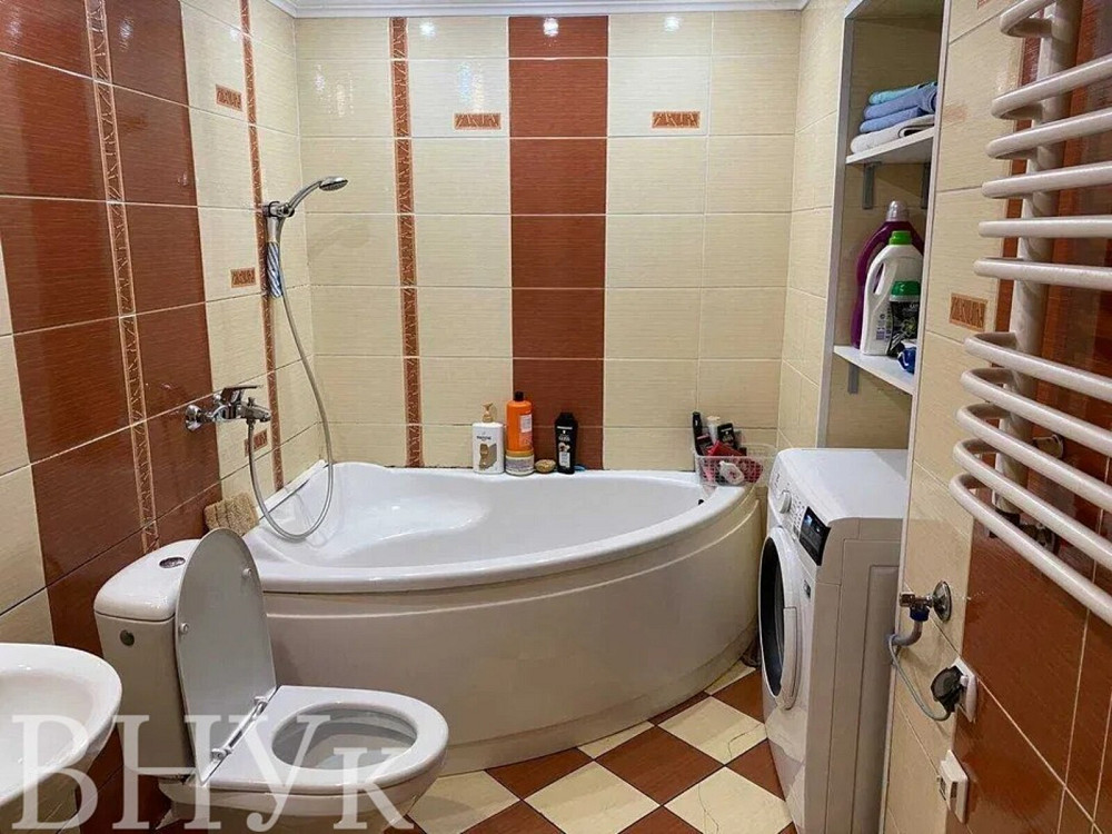 Продаж Квартира 3-кімнатна, 1/5 поверх на Аврама Лінкольна Львів - фото 1