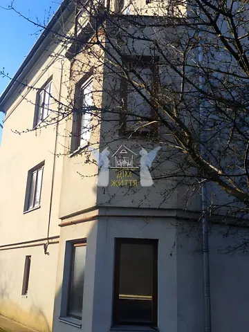 For sale 2-storey   300 sq.m 7+ rooms at Вишнева вулиця 12  - photo 11