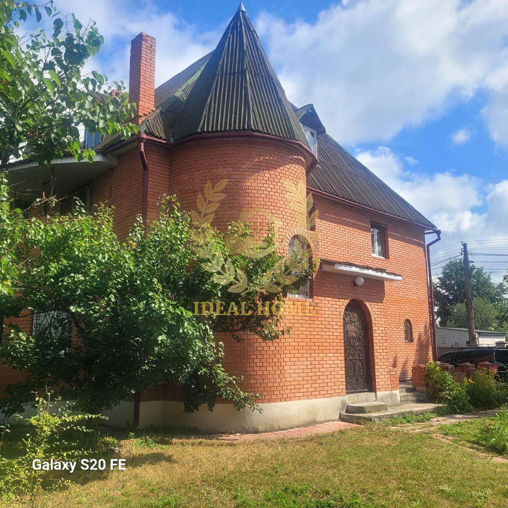 Продаж Будинок 4-кімнатний Київ - фото 1