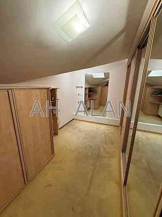 Продаж Будинок 3-кімнатний на Лютеранська вул., 21 Kiev