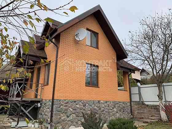 Продаж Будинок 4-кімнатний на вул. + 