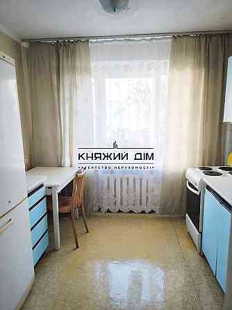 Оренда Квартира 2-кімнатна, 1/10 поверх на вул. Луначарского Анатолия ул./Митрополита Андрія Шептицького Kiev