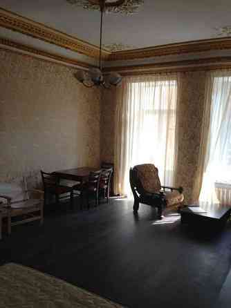 Оренда Квартира 1-кімнатна, 3/4 поверх на ул. Богдана Хмельницкого Київ