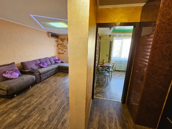 Продаж 3к Квартира 72 кв.м Березинская 36 Дніпро