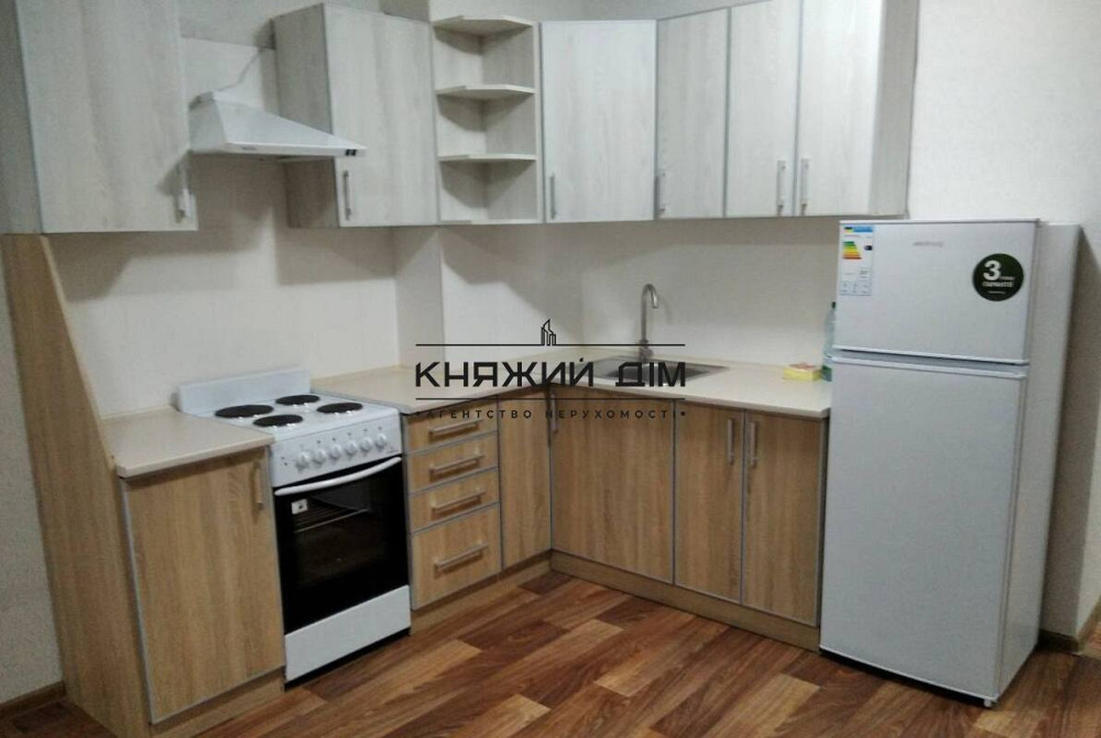 Оренда Квартира 1-кімнатна, 17/25 поверх на Пригородная ул.  - фото 1