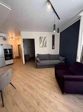 Продаж Квартира 1-кімнатна, 2/8 поверх на Дача Ковалевского ул. Odessa