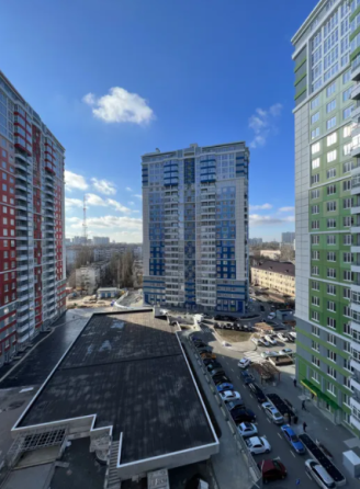 Большая квартира в ЖК 4 Сезона. Одесса