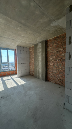 Продаж 1к Квартира 46.5 кв.м Листопад Івано-Франківськ