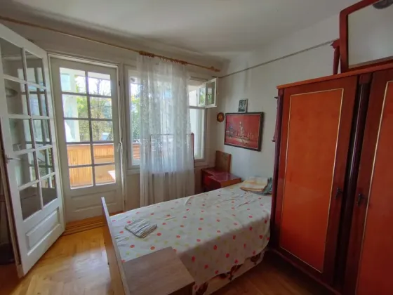 For rent 3-room Apartment 75 sq.m Жемайте 13 Uzhhorod