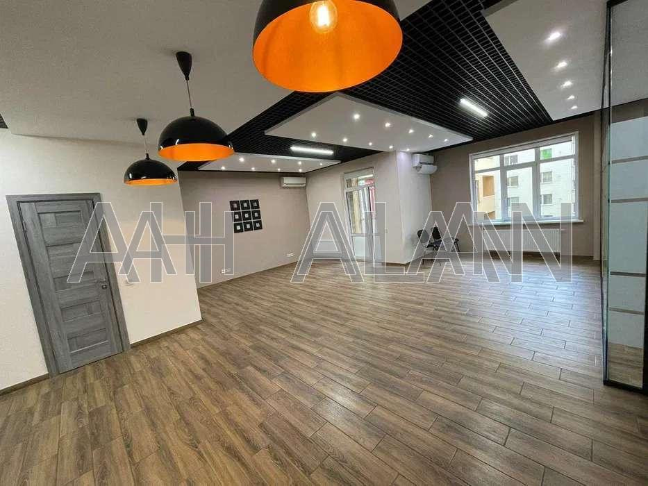 Оренда Будинок 3-кімнатний на Євгена Коновальця вул., 36Е Kiev - photo 1