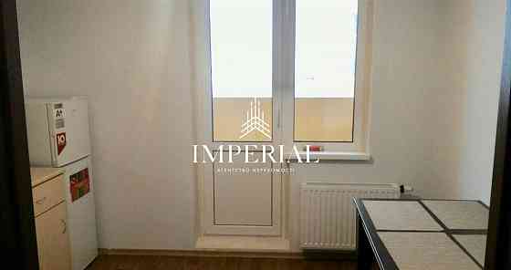 Продаж 3к Квартира 82 кв.м Глушкова Академіка вул. Kiev