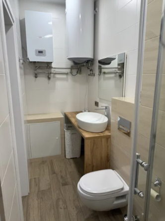 Продам сучасний 2-х поверховий будинок для комфортного життя в с.Фонтанка Фонтанка