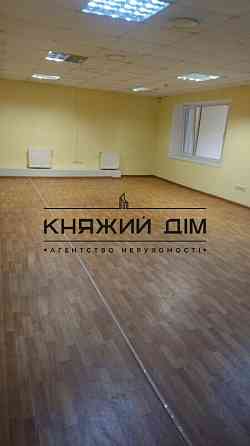 Оренда офісне приміщення на Сырецкая ул. поверх - 1/2 Київ