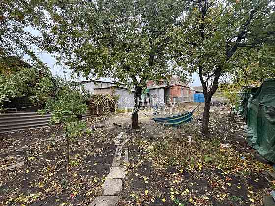 Продаж Будинок 6-кімнатний на вул. Празький Харків