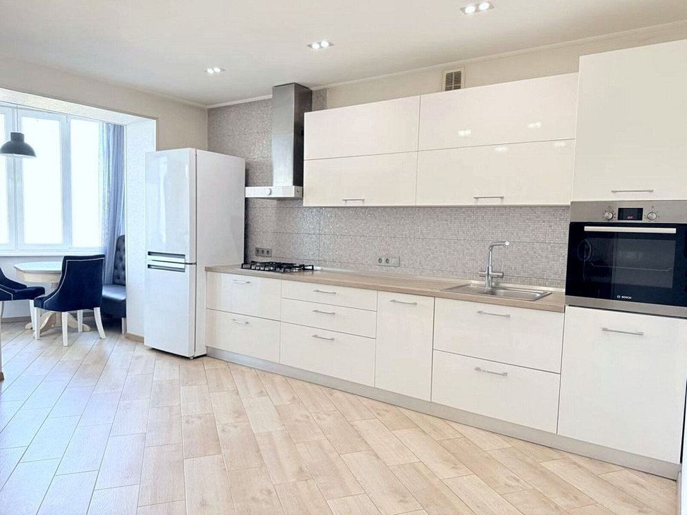 Продаж Квартира 2-кімнатна, 9/12 поверх на Победы наб, 62 Дніпро - фото 1