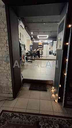 Оренда Будинок 1-кімнатний на Бульварно-Кудрявська вул., 43А Kiev