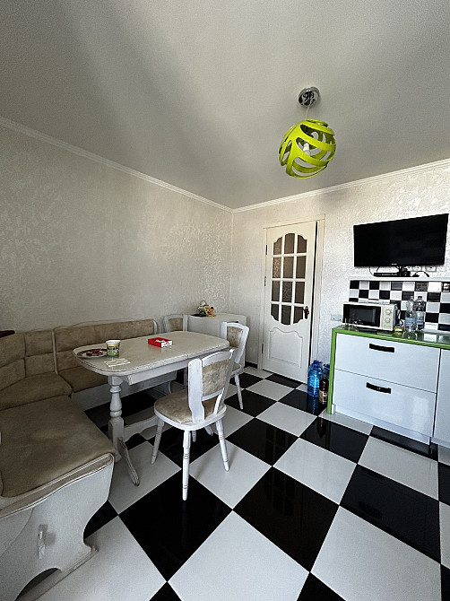 Продаж Квартира 4-кімнатна, 9/10 поверх на Крайня, 1В Krykhivtsi - photo 2