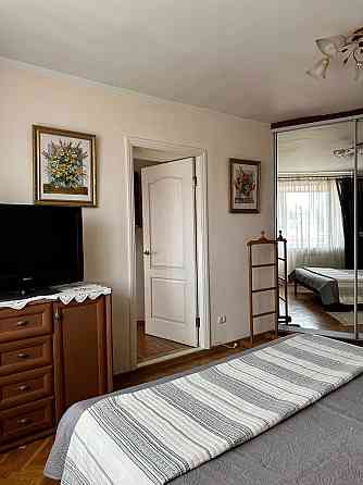 Оренда Квартира 3-кімнатна, 8/9 поверх на Шота Руставелі, 25 Київ