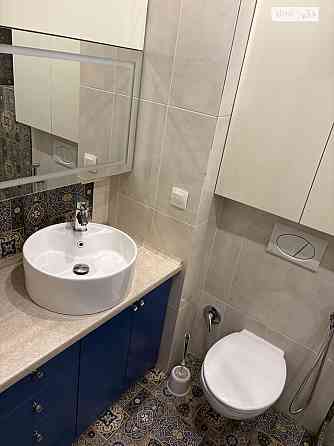 Оренда Квартира 2-кімнатна, 3/9 поверх на Дегтярівська, 10 Kiev