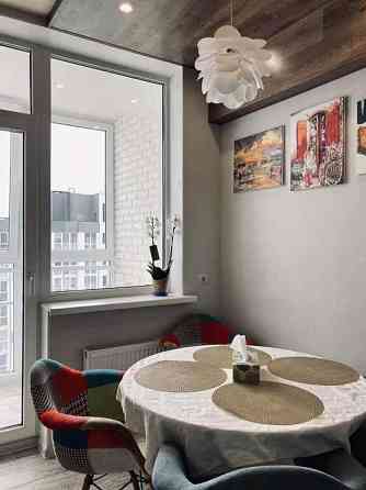 Оренда Квартира 2-кімнатна, 25/25 поверх на ул. Михаила Драгоманова Kiev