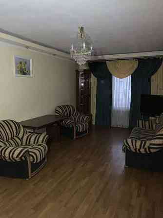 Оренда Квартира 3-кімнатна, 4/15 поверх на пр. Петра Григоренко Київ