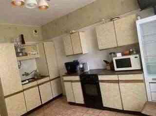 Оренда Квартира 3-кімнатна, 13/20 поверх на вул. Урлівська, 7 Киев