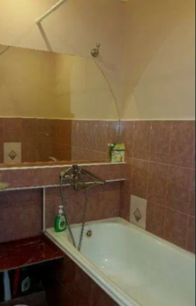 Оренда Квартира 2-кімнатна, 6/9 поверх на Березняковская ул., 4 Kiev