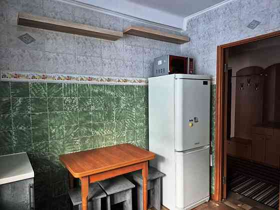 Оренда Квартира 2-кімнатна, 2/9 поверх на улица Липковского Василия Митрополита (Урицкого), д.13 Киев