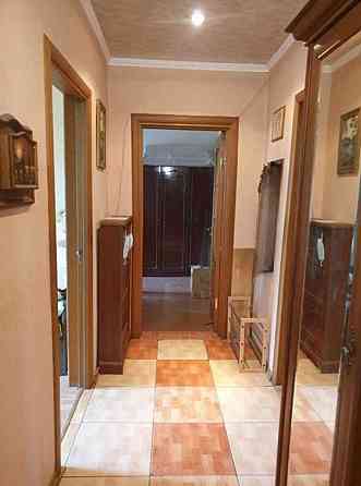 Продаж Квартира 2-кімнатна, 3/3 поверх на Геофізиків, 1 Киев