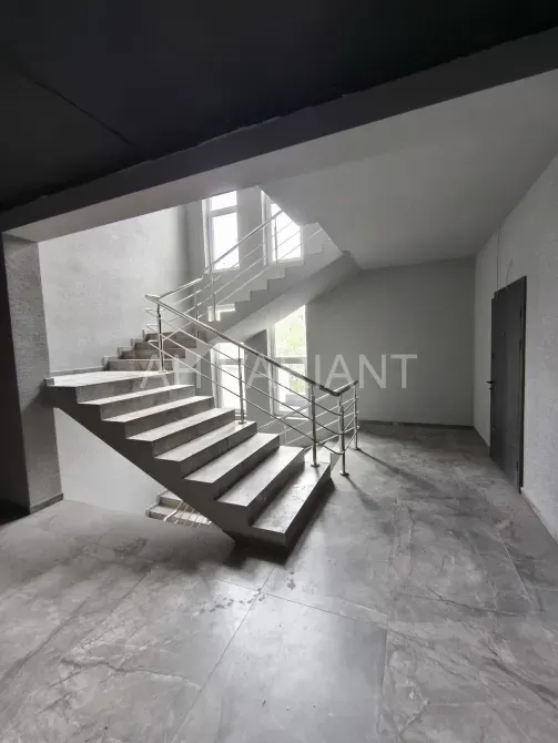 For sale 1-room Apartment 54 sq.m Собранецька 100 Uzhhorod - photo 4