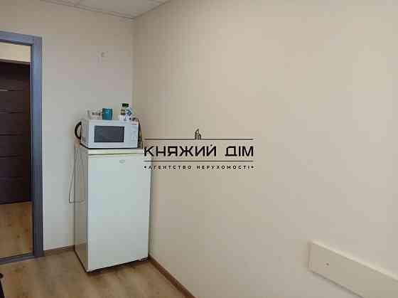 Оренда офісне приміщення на Крещатик ул. поверх - 7/9 Київ