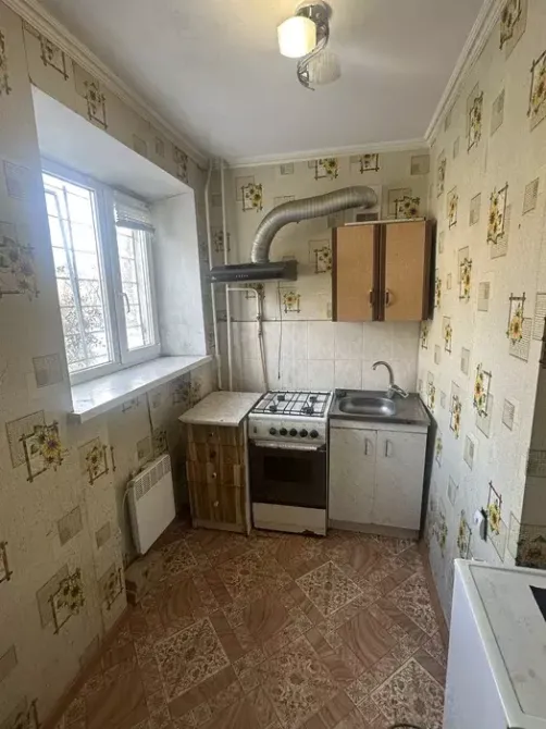 Продаж Квартира 1-кімнатна, 2/5 поверх на Вокзальна вулиця (Жовтневої Революції) Кропивницкий - изображение 3