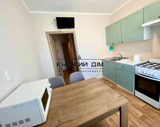 Оренда 2-х к. кв. біля ст. м. Вирлиця. № 11154565 Киев