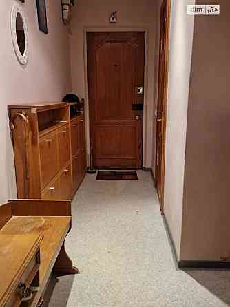 Продаж Квартира 2-кімнатна, 4/5 поверх на Саратовская, 642 Kiev