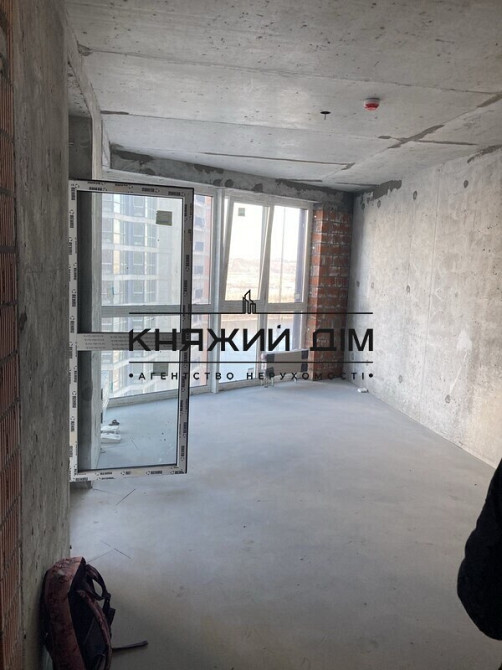 Продаж 2-кімнатної роздільної квартири в ЖК Зарічний,  8 будинок, метро Славутич. № 21146538 Київ - фото 1