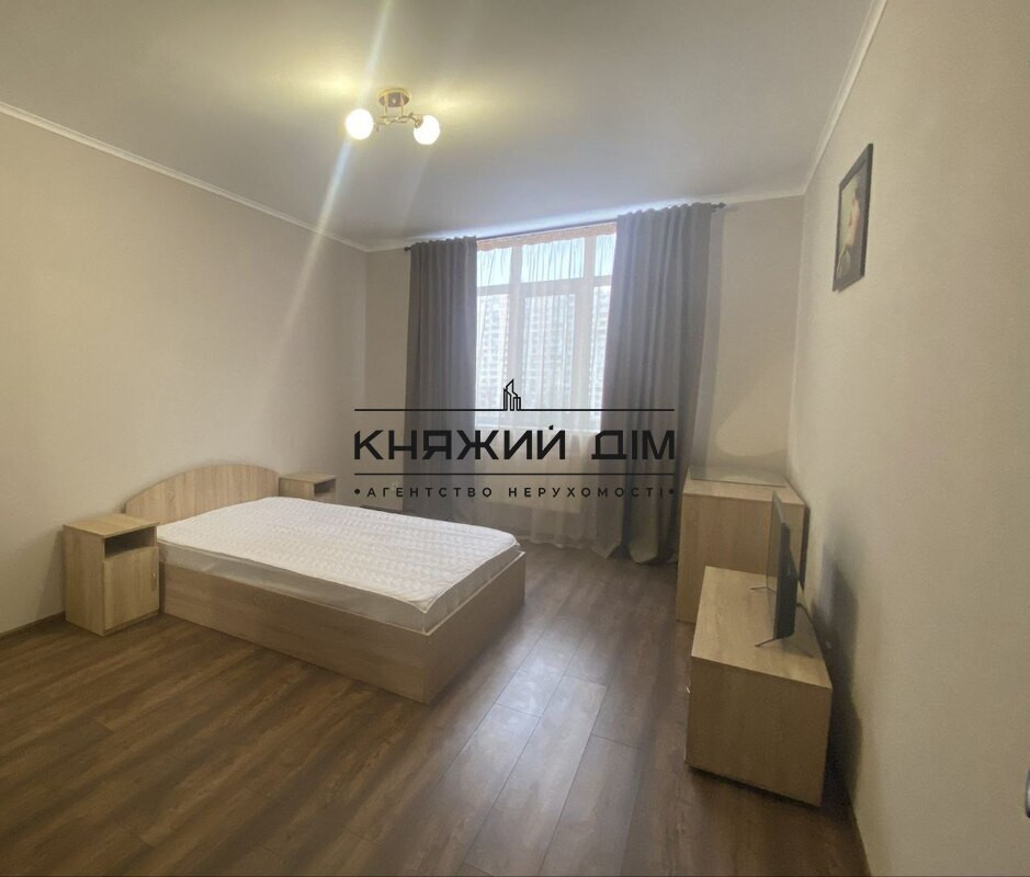 Оренда Квартира 1-кімнатна, 6/25 поверх на Пчелки Елены ул. Kiev - photo 1