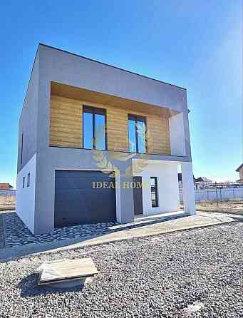 Продаж Будинок 5-кімнатний 