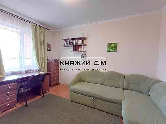 Продаж Квартира 2-кімнатна, 6/16 поверх на Анны Ахматовой ул. Київ