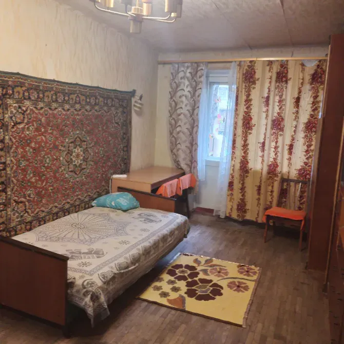 I will rent a simple - modest 1-room apartment on Cheryomushki street Kosmonavtov/Ost. 