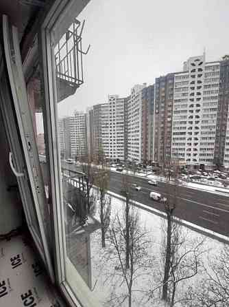 Продаж Квартира 2-кімнатна, 7/9 поверх на Харьковское шоссе, 21/3 Киев