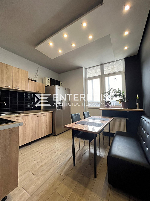 Оренда Квартира 1-кімнатна, 16/16 поверх на вул. Комарова Космонавта Kiev - photo 1