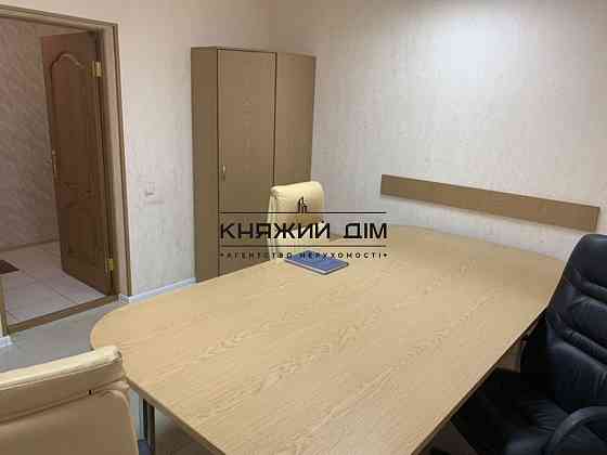 Оренда офісне приміщення на Владимирская ул. поверх - 1/4 Kiev